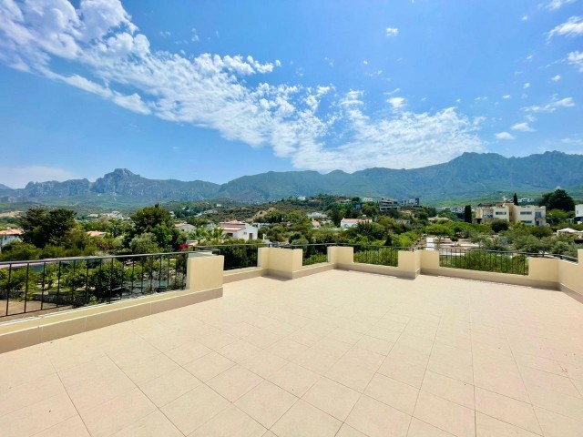 🔥3-Bedroom penthouse with a Large Roof-Top Terrace for Sale in Edremit, Kyrenia!☀️