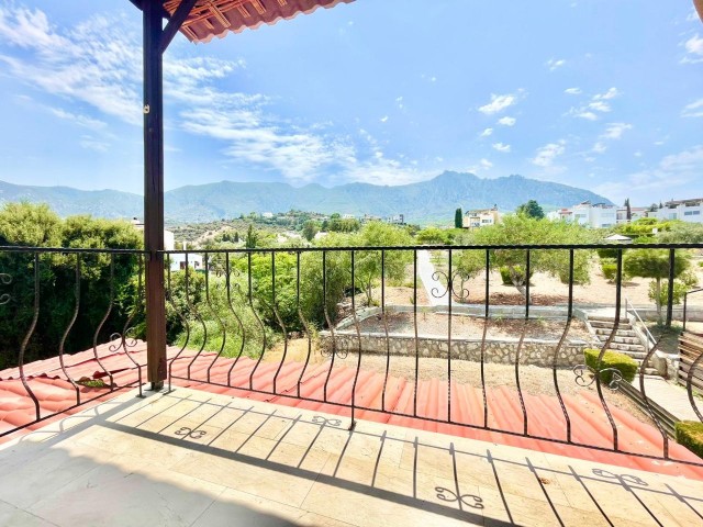 🔥Penthouse mit 3 Schlafzimmern und großer Dachterrasse zum Verkauf in Edremit, Kyrenia!☀️