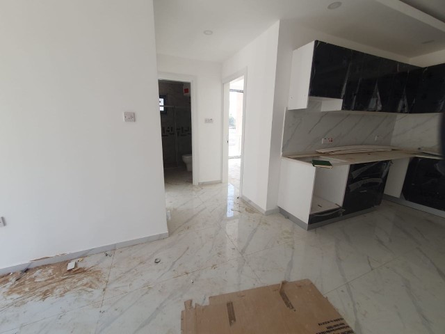 Garden floor 2+1 flat for sale in a complex with communal pool