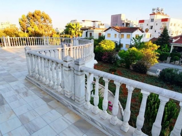 Villa for Sale Built on 2 Plots in Yenikent