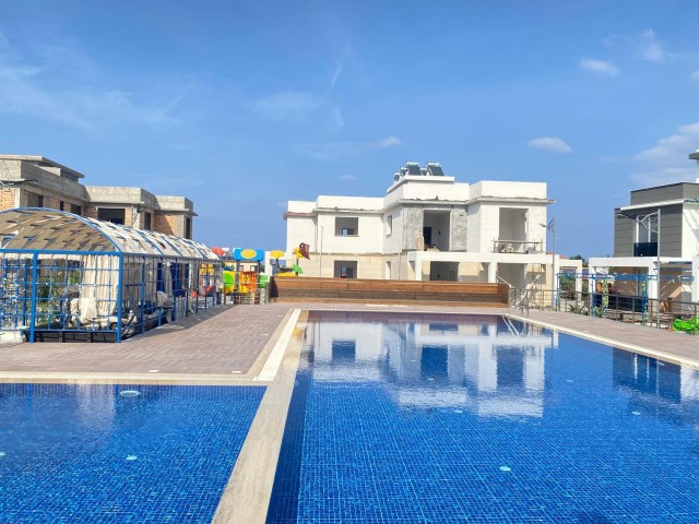 Neues 2+1 Penthouse in Karşıyaka