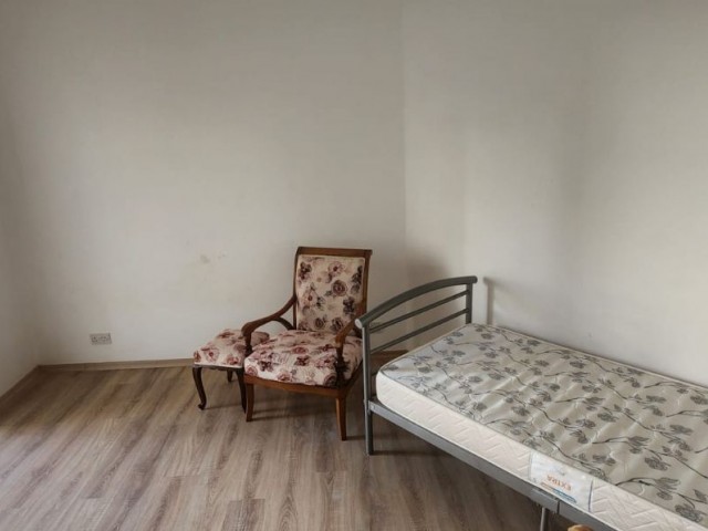 Yenikent center, easy to reach ground floor apartment for sale