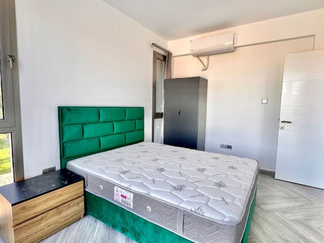 Moderne 2+1 Wohnung zum Verkauf mit privater Dachterrasse und Gemeinschaftspool