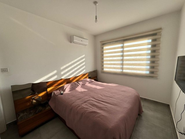 2+1 آپارتمان بزرگ با حمام و اتاق کمد دیواری برای فروش در گونیلی