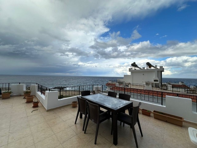 *SOLE AGENT* -  3 Bedroom apartment in Lapta, Girne