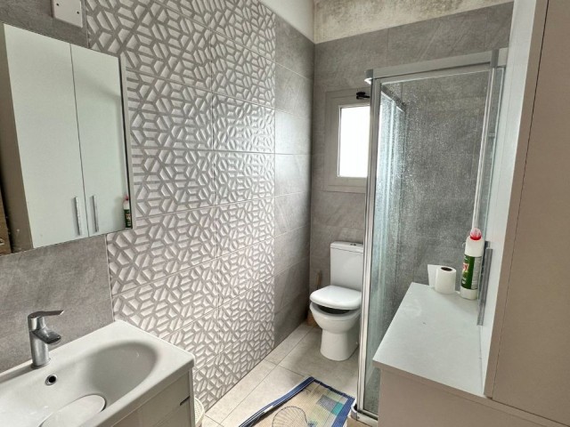 Girne merkezde satılık 2+1 daire