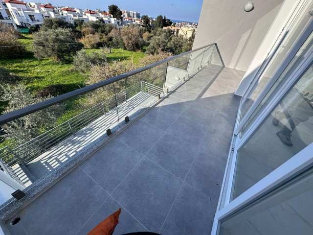 Flat for Sale in a Site with Sea View and Shared Pool
