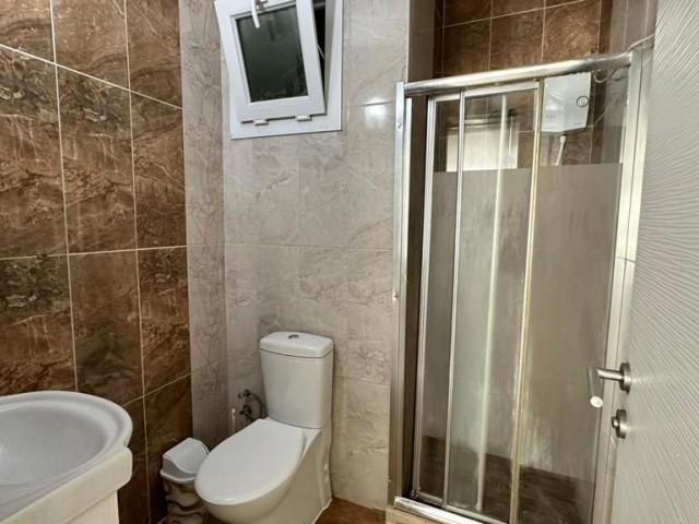 2+1 Wohnung zum Verkauf im Kyrenia Center