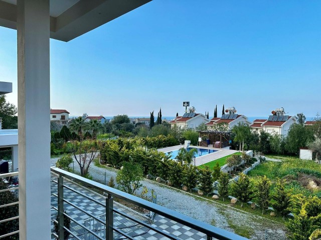 Luxuriöse 2+1-Villa zur Miete mit freiem Meerblick in Alsancak