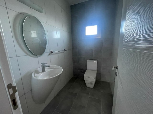 3+1 new flat for sale in Kyrenia center