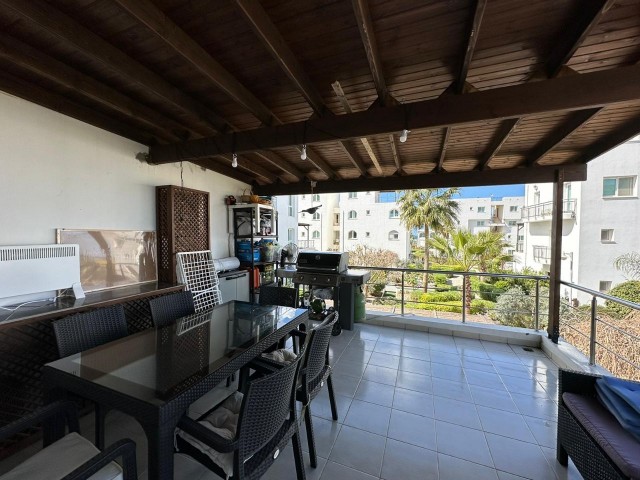 Spacious, 2-bedroom, fully renovated apartment in a seaside site