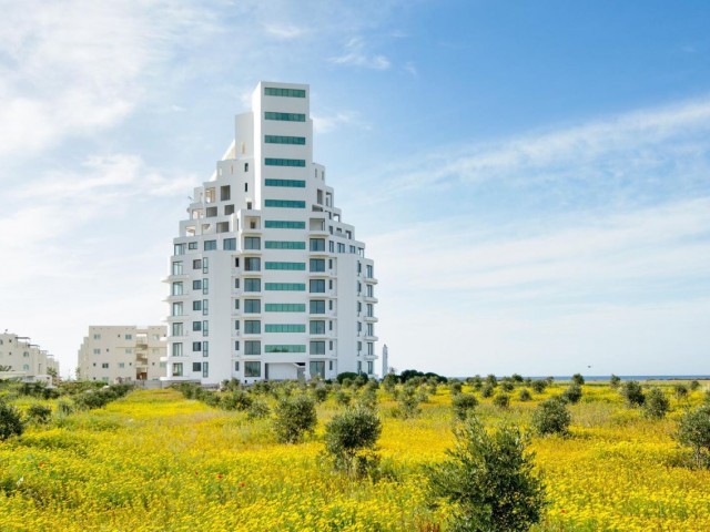 Deniz manzaralı, site içerisinde satılık stüdyo daire, 60 m2