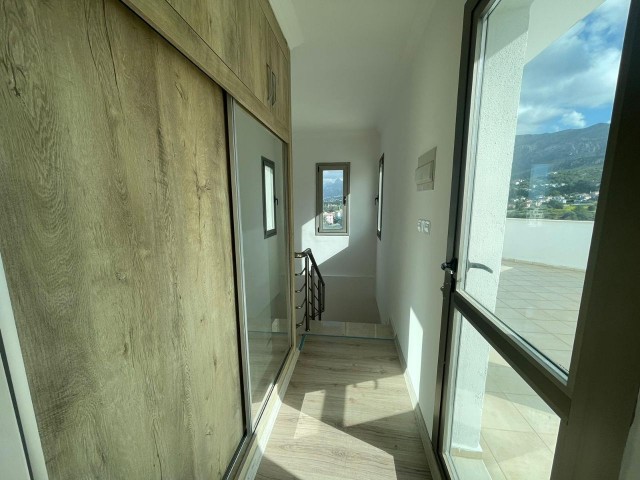 2+1 Duplex Flat in Kyrenia Center