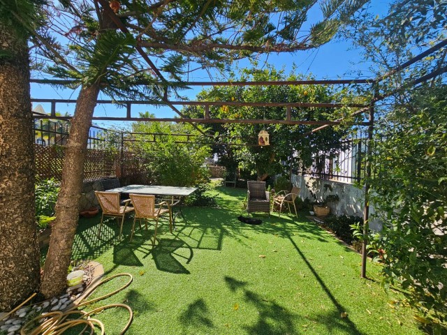 Semi-detached Villa with Sea view in Çatalköy