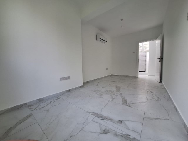 3+1 Shop for Rent in Kyrenia Center