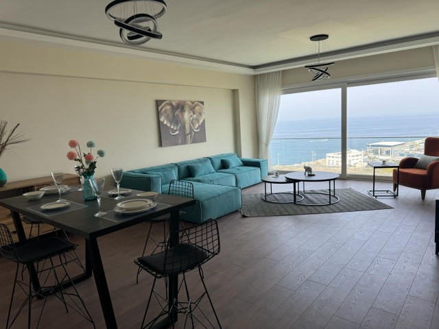 Our 3+1 flats for sale are waiting for you on the seaside, right next to Kyrenia Castle, with extraordinary sea and mountain views.