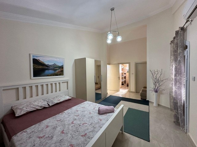 Аренда виллы с 4 спальнями, Северный Кипр, Лапта, с частным бассейном