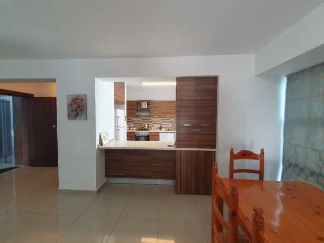 3 bedroom apartment in Kyrenia Center