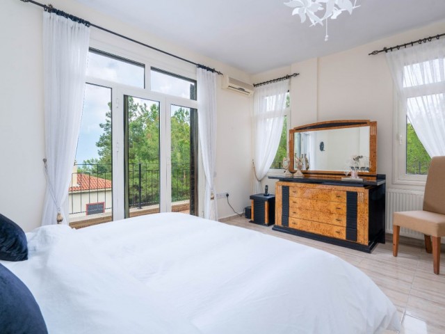 Savyon Village Rental Pristine Çatalköy'de Full Eşyalı 3 Yatak Odalı, 2 Salonlu Villa