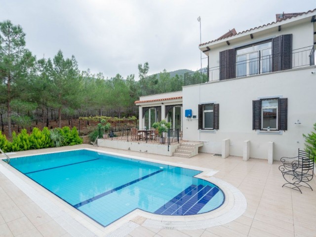 Savyon Village Rental  Pristine Fully Furnished 3 Bedroom, 2 Lounge Villa in Catalkoy ( Available from from 17th October 2023 - 30th June 2025 for 8 months - long term rental only )