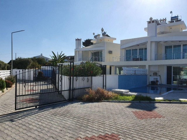 Kiralık Villa-Alsancak, Girne