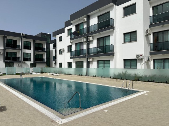 2+1 For Sale in Alsancak, Kyrenia, in a Complex with Pool, Close to Merit Hotels - *SINGLE AUTHORITY