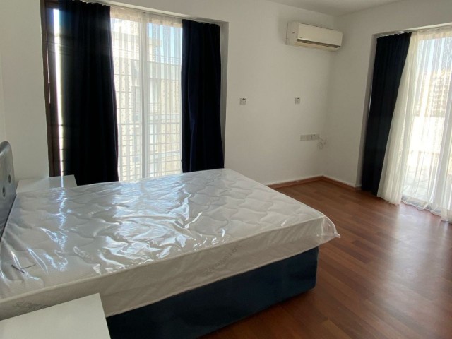 Penthouse Mieten in Girne Merkez, Kyrenia