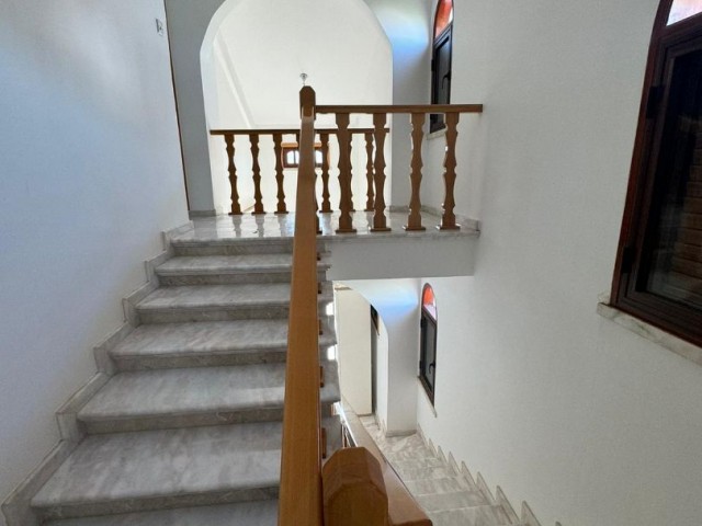 Corner Villa with Commercial and Permanent Living Potential on Yeniboğaziçi Main Road