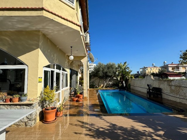 Yeniboğaziçi, 4+2 Detached Villa with Pool, Fully Furnished