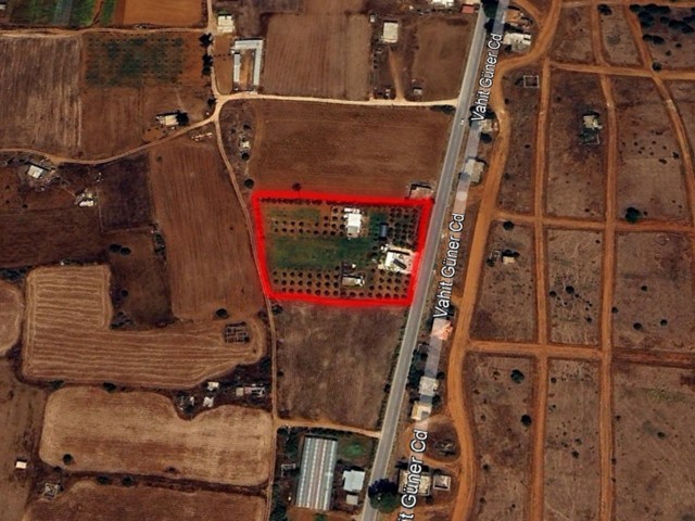 Residential Zoned Plot For Sale in Maraş, Famagusta