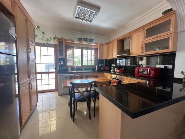 Villa To Rent in Bahçeler, Iskele