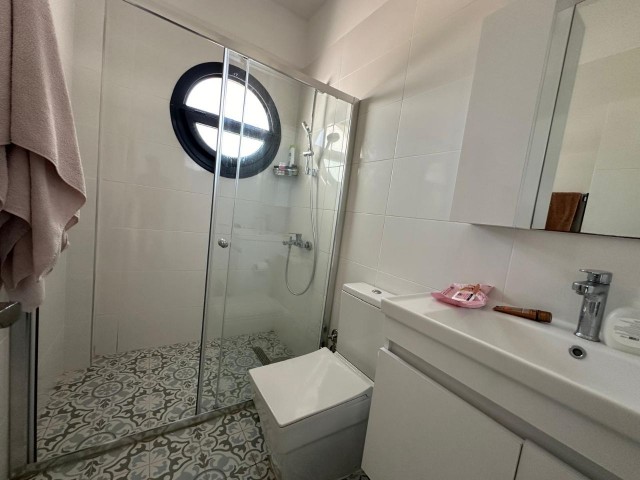 2+1 Full Eşyalı 91 m² Havuz ve Deniz Manzaralı Daire