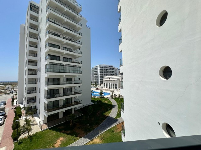 2+1 Fully Furnished 91 m² Apartment with Pool and Sea View