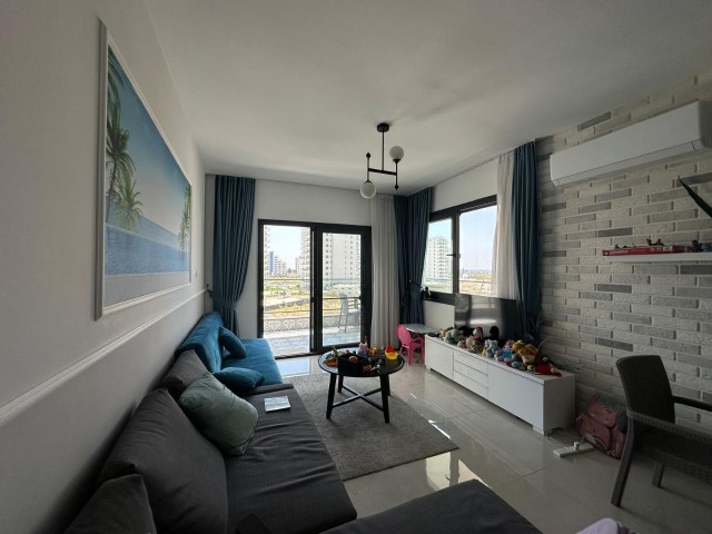 2+1 Full Eşyalı 91 m² Havuz ve Deniz Manzaralı Daire