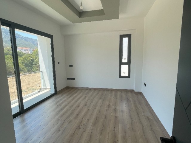 Unübertroffener Luxus und Komfort: 3+1 Maisonette-Villa zum Verkauf in Ozanköy