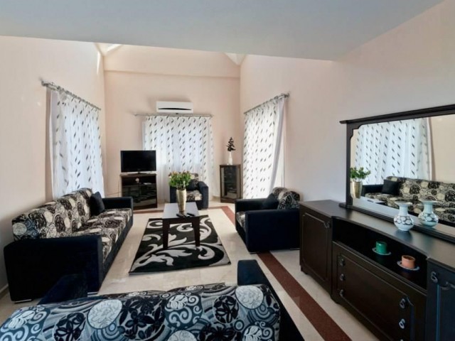 4+1 VILLA FOR DAILY RENTAL WITH PRIVATE POOL, STUNNING VIEW AND LARGE TERRACE IN GIRNE OZANKÖY AREA..