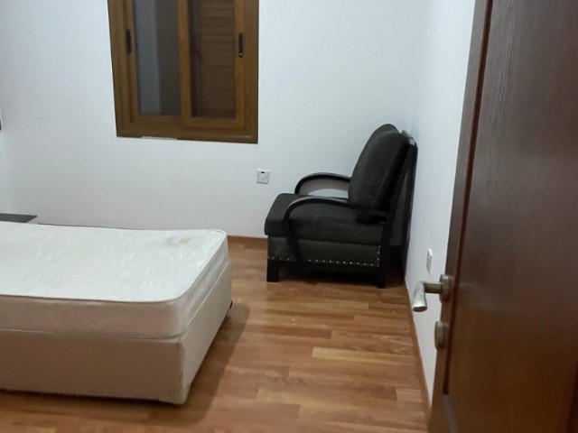 3+1 FULLY FURNISHED FLAT FOR RENT IN THE ÇATALKÖY REGION OF KYRENIA WITH MANY ADVANTAGES SUCH AS A SITE WITH A POOL, A CHILDREN'S PARK, GARDEN MAINTENANCE AND DOUBLE BALCONIES..