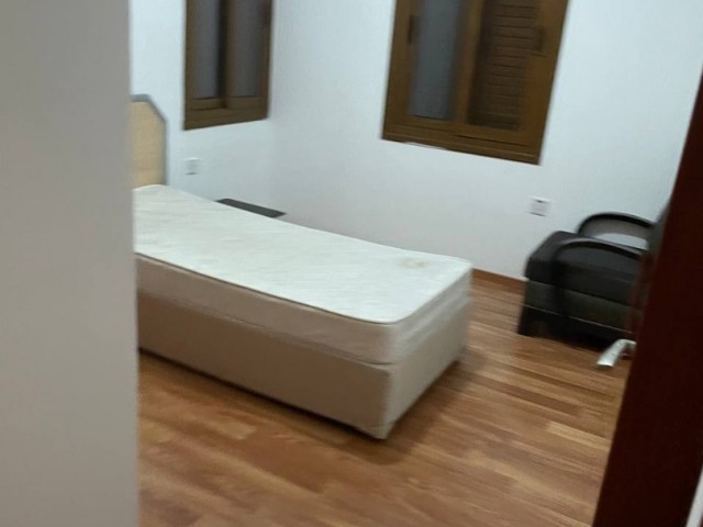 3+1 FULLY FURNISHED FLAT FOR RENT IN THE ÇATALKÖY REGION OF KYRENIA WITH MANY ADVANTAGES SUCH AS A SITE WITH A POOL, A CHILDREN'S PARK, GARDEN MAINTENANCE AND DOUBLE BALCONIES..