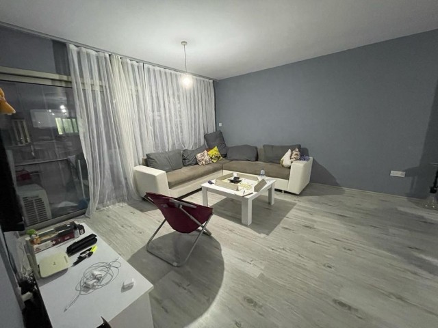 FULLY FURNISHED 2+1 FLAT FOR RENT IN THE BARIŞ PARK AREA IN THE CENTRAL LOCATION OF KYRENIA..