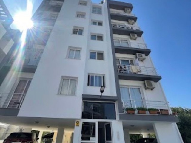 FULLY FURNISHED 1+1 FLAT FOR RENT IN KYRENIA CENTER, IN 20 JULY STADIUM AREA, CLOSE TO SCHOOL SERVICES AND MARKETS..