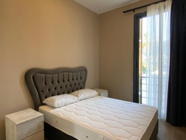 2+1 FULLY FURNISHED AIR CONDITIONED LUXURY FLAT ON THE SITE ON THE STREET IN GIRNE ALSANCAK AREA…