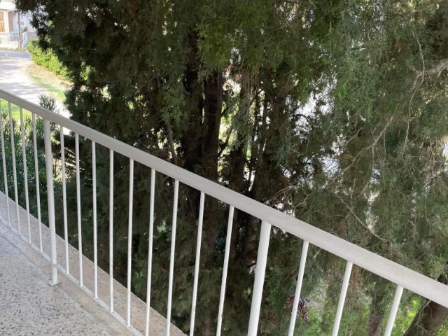 A SPECIAL OPPORTUNITY FOR GARDEN LOVERS, DETACHED FLAT IN GIRNE OZANKÖY WITH A TWO DECARE GARDEN AND 200 M2 AREA..