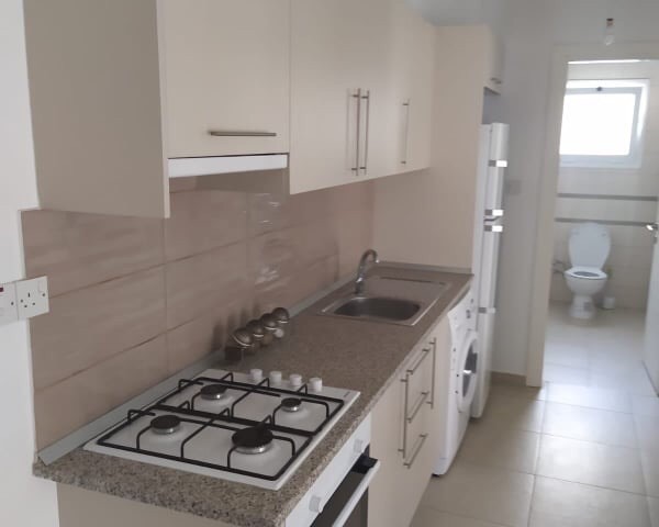 PREIS REDUZIERT!!!..1+1 VOLLSTÄNDIG MÖBLIERTE WOHNUNG ZU VERMIETEN IN KYRENIA CENTRAL PIA BELLA AREA 460£ PRO MONAT