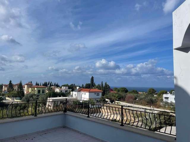 STUNNING TRIBLEX VILLA, WHICH HAS A UNIQUE NATURE AND SEA VIEW TOGETHER, FASCINATING ALL VISITORS WITH ITS NEARLY 1-DEC GARDEN AND LARGE TERRACE✨ 4 BEDROOM FULLY FURNISHED AIR CONDITIONED VILLA FOR RENT IN ÇATALKÖY REGION..