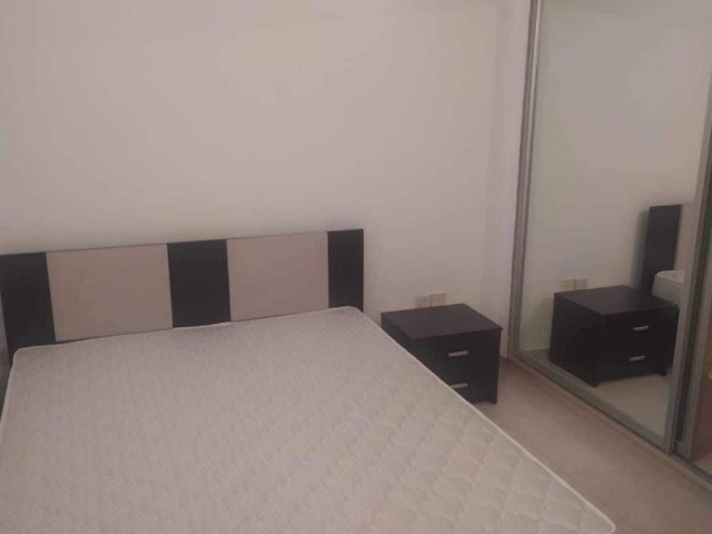 GİRNE’NİN MERKEZİ KONUMUNDA CAFE PASCUCCİ BÖLGESİNDE ŞEHİR MANZARALI PENTHOUSE 2+1 FULL EŞYALI KİRALIK DAİRE..