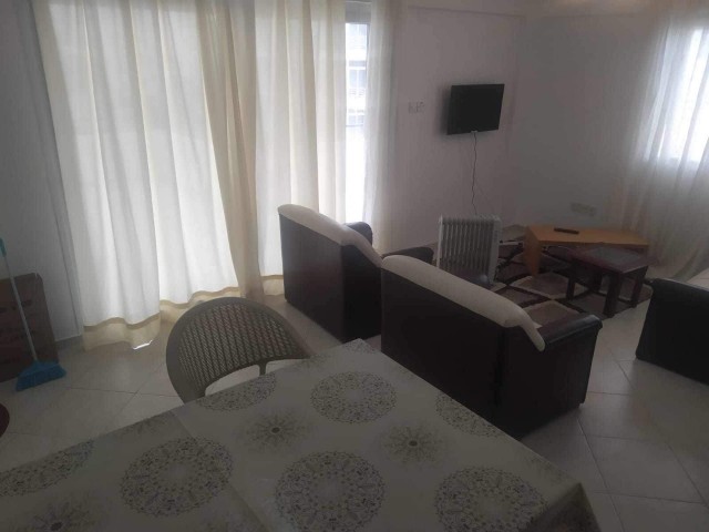 PENTHOUSE 2+1 FULLY FURNISHED FLAT FOR RENT WITH CITY VIEW IN CAFE PASCUCCI AREA IN THE CENTRAL LOCATION OF KYRENIA..