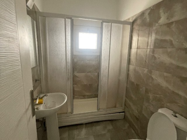 2+1 full eşyalı kiralık daire. Gönyeli Büyük Kiler Arkasında kiler market ve duraklara yürüme mesafesindedir 3 ay peşin!!