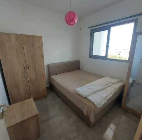 GELEGENHEIT✨ 1+1 KOMPLETT MÖBLIERTE, NEUE, GEPFLEGTE WOHNUNG ZU VERMIETEN AN DER HAUPTSTRAßE IN DER GIRNE KARAOĞLANOĞLU REGION 430£ PRO MONAT