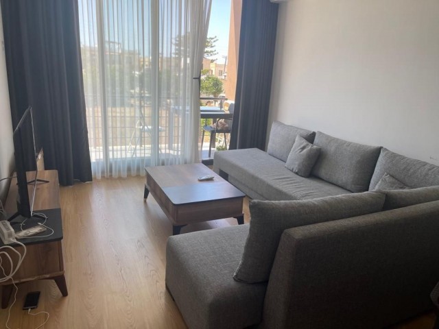 2+1 FULLY FURNISHED FLAT WITH A GREAT VIEW AND ITS OWN PRIVATE TERRACE FOR RENT IN A SITE WITH A SWIMMING POOL, CLOSED PARKING PARKING IN GIRNE DOĞANKÖY AREA.