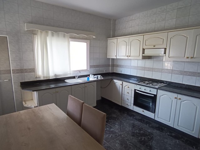 3+1 Flat for Sale in Gülseren Area, 300 meters from the Sea